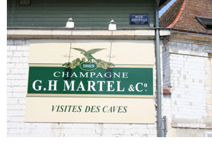 martel champagne sign in reims