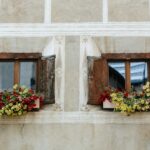 The Reward of Choosing Small